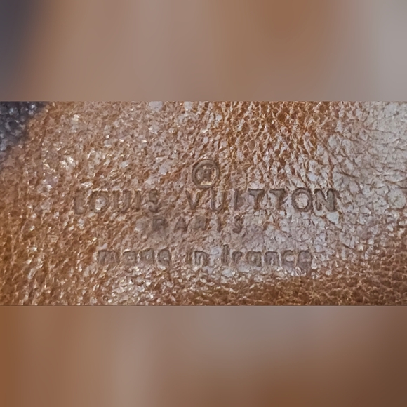 Authentic LOUIS VUITTON Monogram Sac Bandouliere 35 Shoulder Bag - Picture 9 of 11